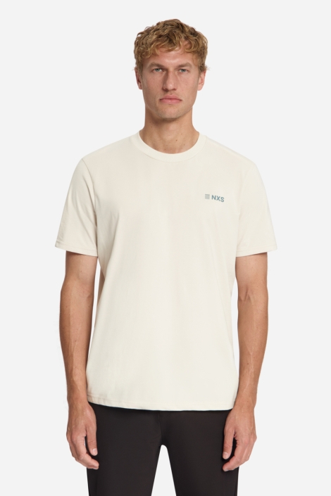 NO-EXCESS ecru heren t-shirt | Model vooraanzicht