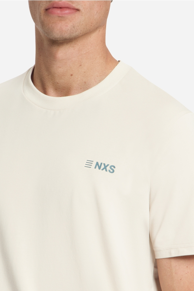NO-EXCESS ecru heren t-shirt | Close up