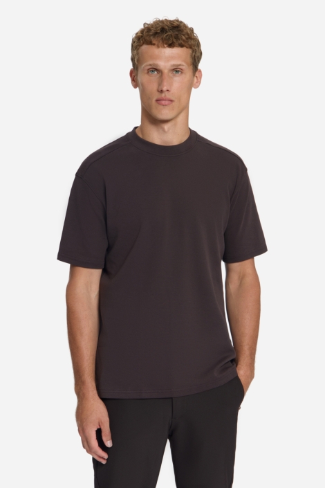 NO-EXCESS bruine heren t-shirt | Model vooraanzicht