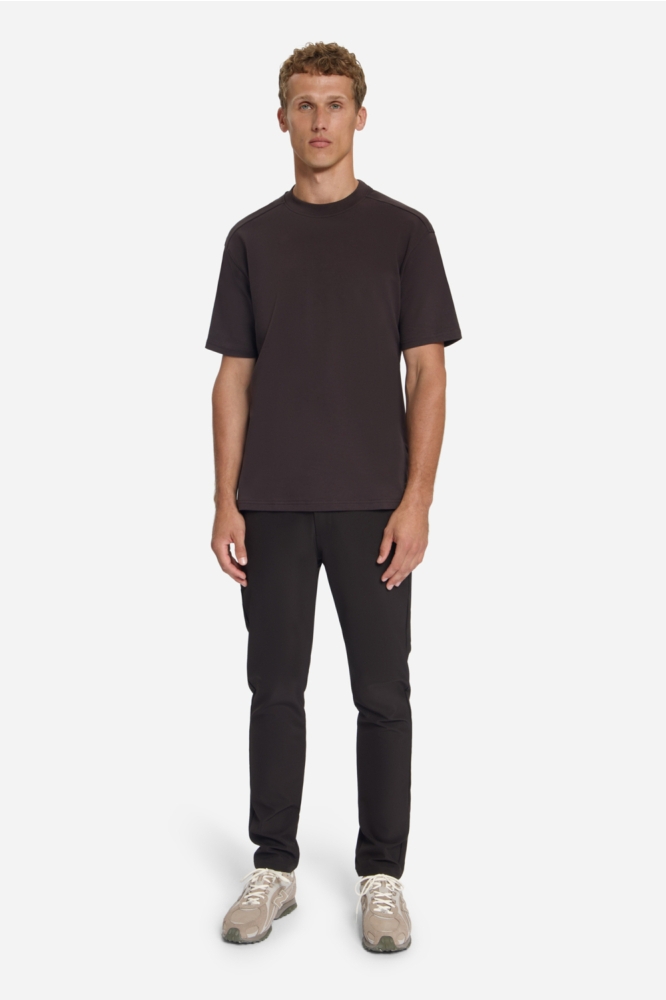 NO-EXCESS bruine heren t-shirt | Model