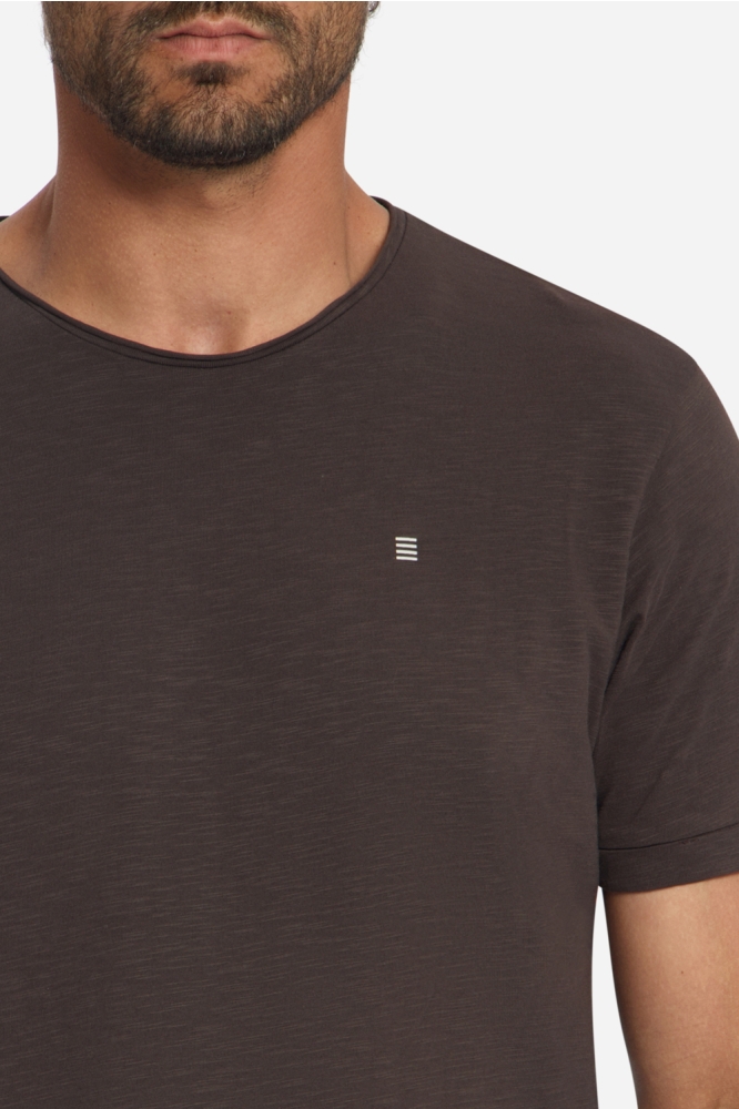 NO-EXCESS bruine heren t-shirt | Close up