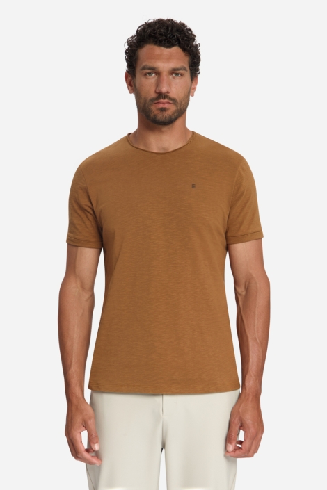 NO-EXCESS camel heren t-shirt | Model vooraanzicht