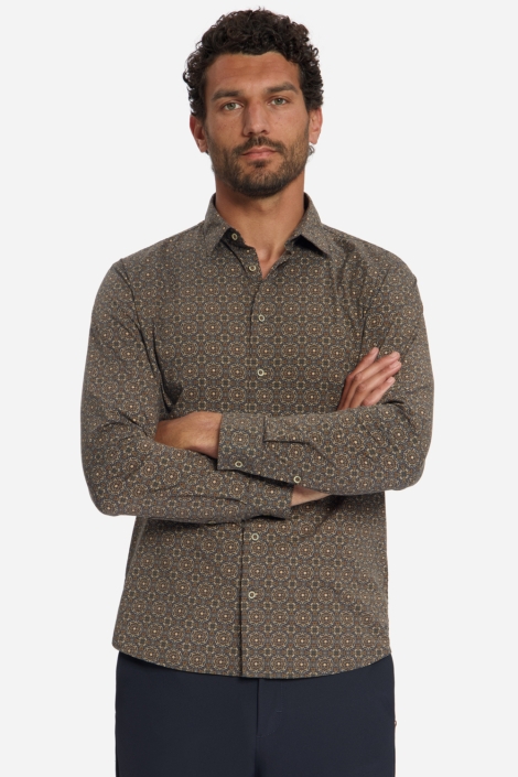NO-EXCESS camel heren overhemd | Model vooraanzicht