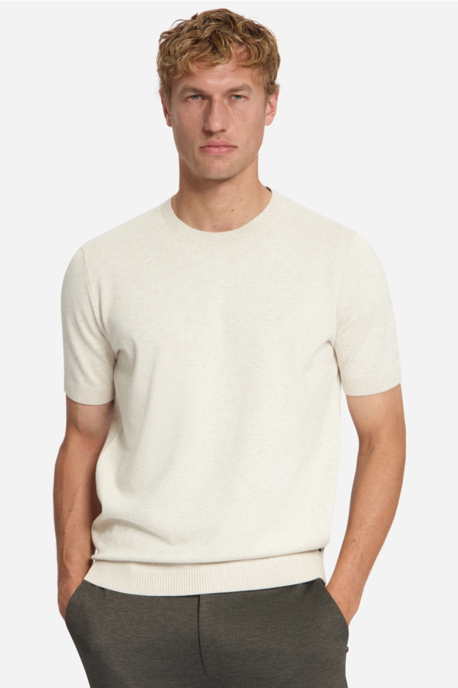 NO-EXCESS beige heren trui | Model vooraanzicht
