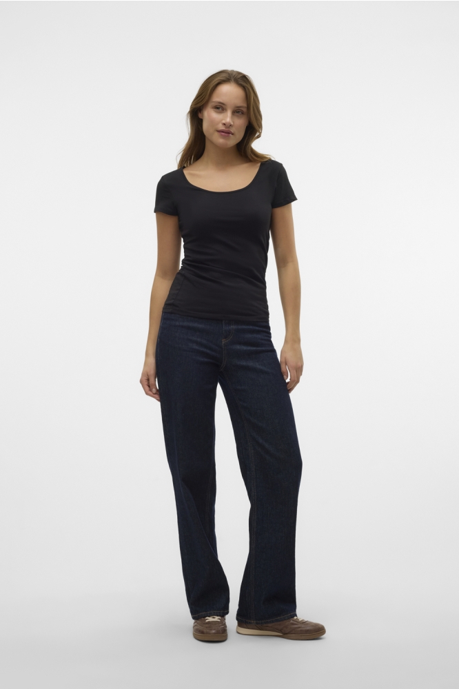 Vero Moda zwarte dames t-shirt | Model