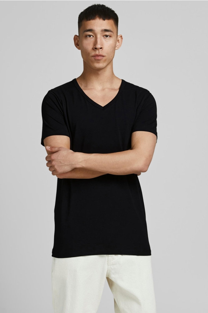 Jack & Jones zwarte heren t-shirt | Model vooraanzicht