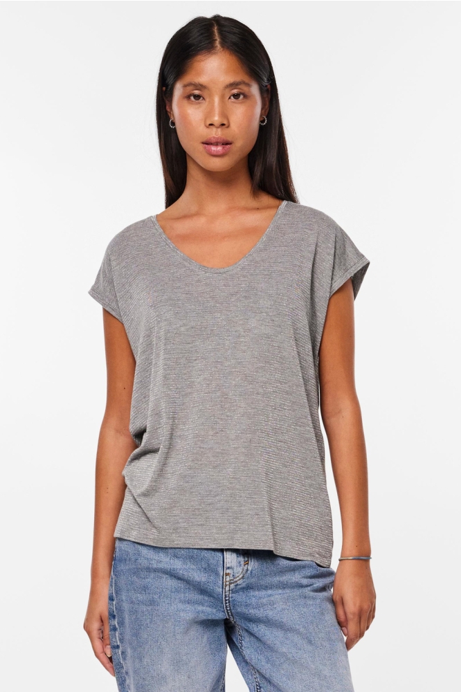 Pieces grijze dames t-shirt | Model achteraanzicht