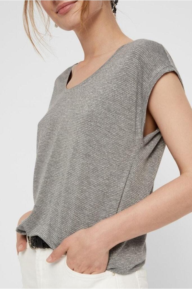 Pieces grijze dames t-shirt | Close up