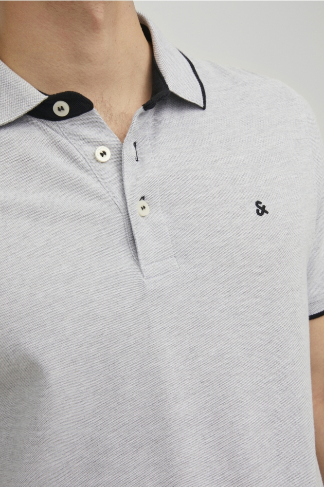 Jack & Jones grijze heren polo | Close up