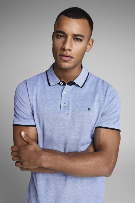 Jack & Jones blauwe heren polo | Model vooraanzicht