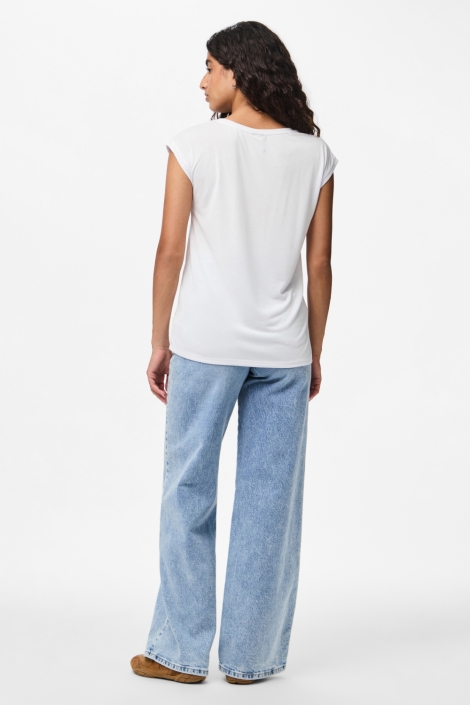 Pieces witte dames t-shirt | Model