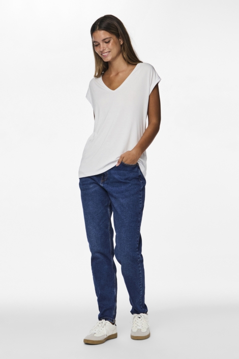 Pieces witte dames t-shirt | Model