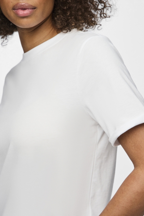 Pieces witte dames t-shirt | Close up