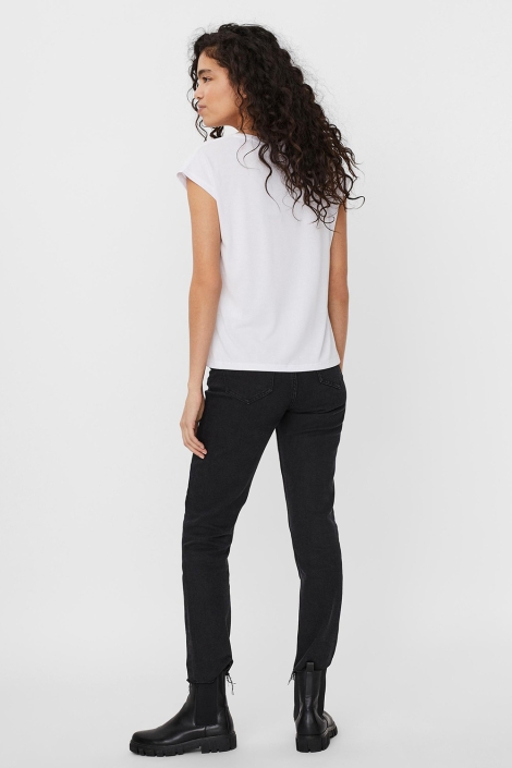 Vero Moda witte dames t-shirt | Model achteraanzicht