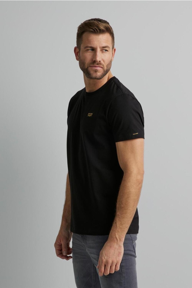 PME legend zwarte heren t-shirt | Model zijaanzicht