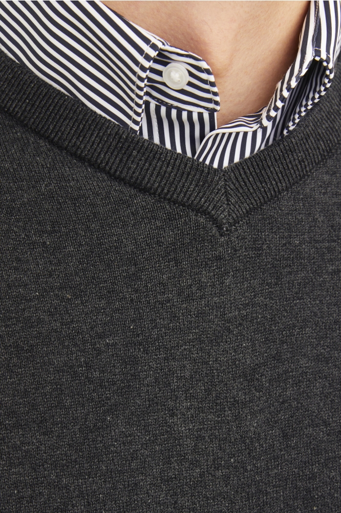 Jack & Jones grijze heren trui | Close up