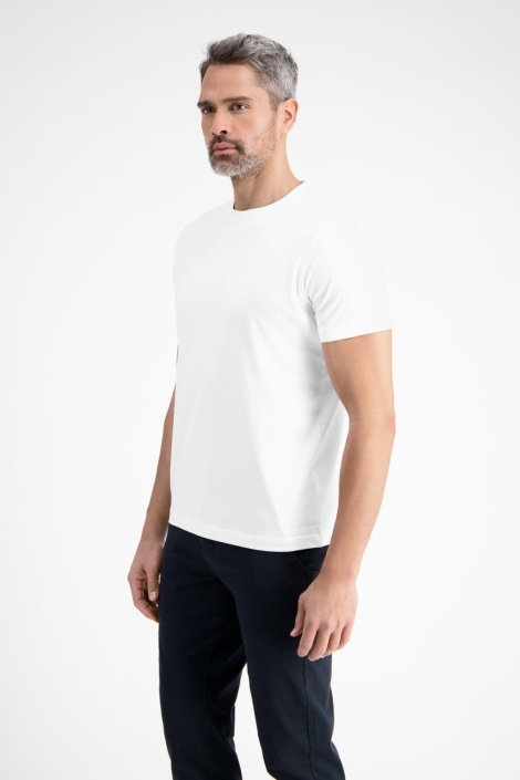 Lerros witte heren t-shirt | Model zijaanzicht