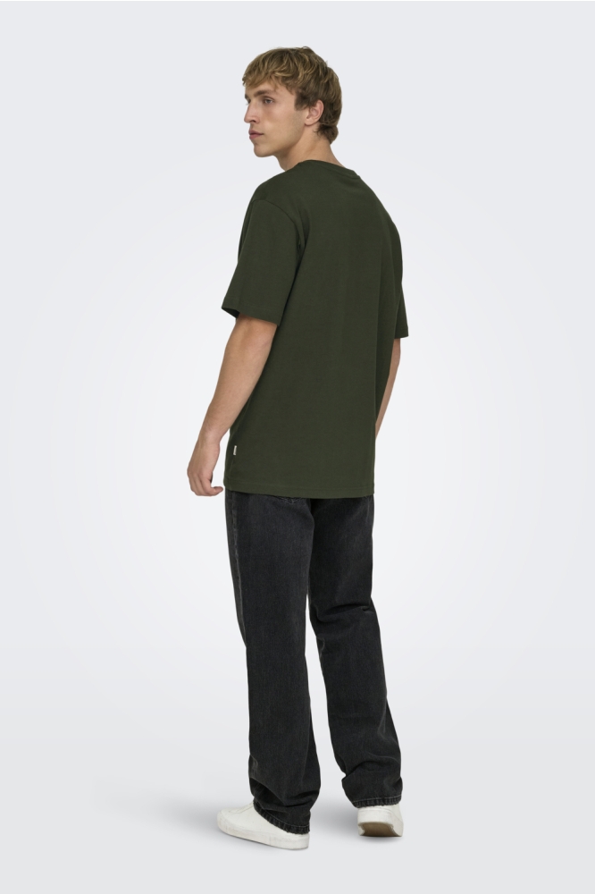 Only & Sons groene heren t-shirt | Model achteraanzicht