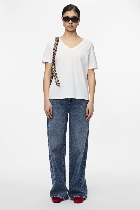 Pieces witte dames t-shirt | Model