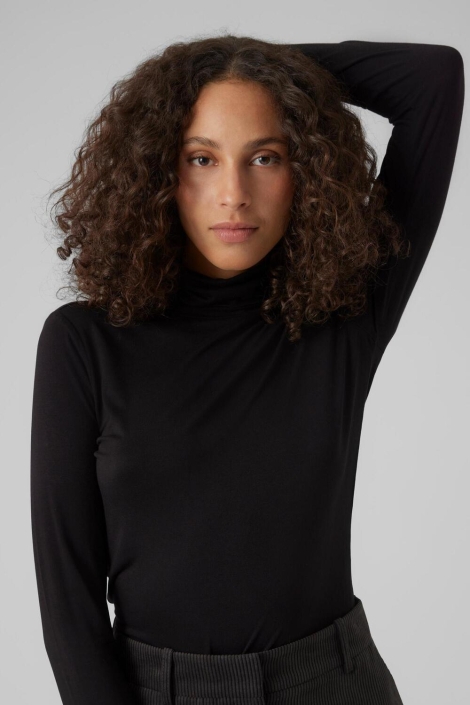 Vero Moda zwarte dames t-shirt | Close up
