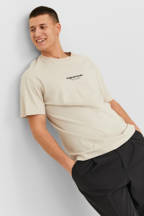 Jack & Jones beige heren t-shirt | Model vooraanzicht
