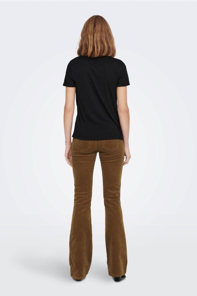 Only zwarte dames t-shirt | Model