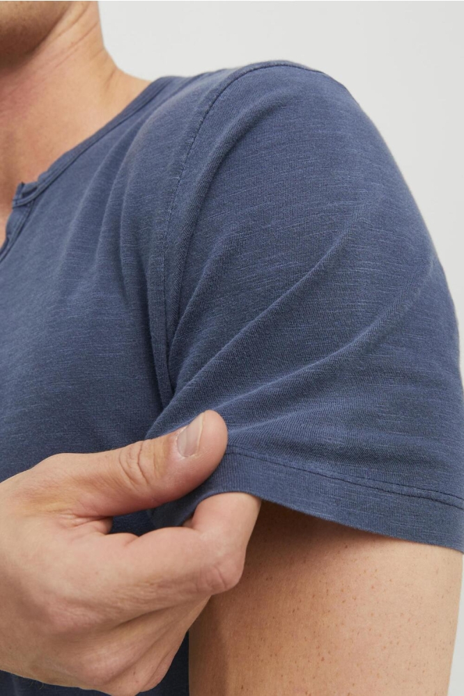 Jack & Jones blauwe heren t-shirt | Close up