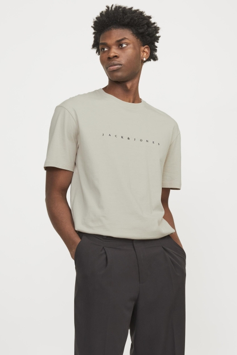 Jack & Jones beige heren t-shirt | Model vooraanzicht