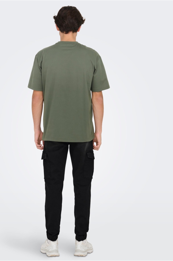 Only & Sons groene heren t-shirt | Model