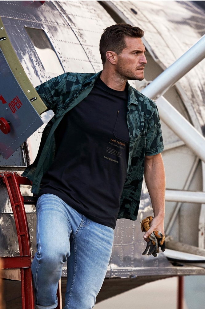 PME legend groene heren overhemd | Sfeerbeeld, In situatie