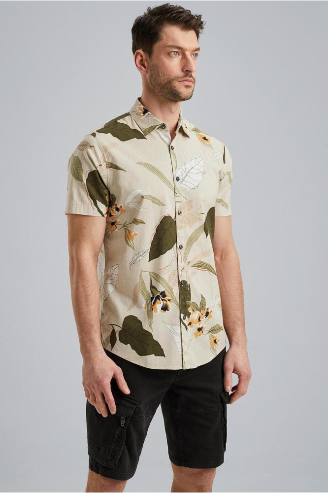 PME legend beige heren overhemd | Model vooraanzicht