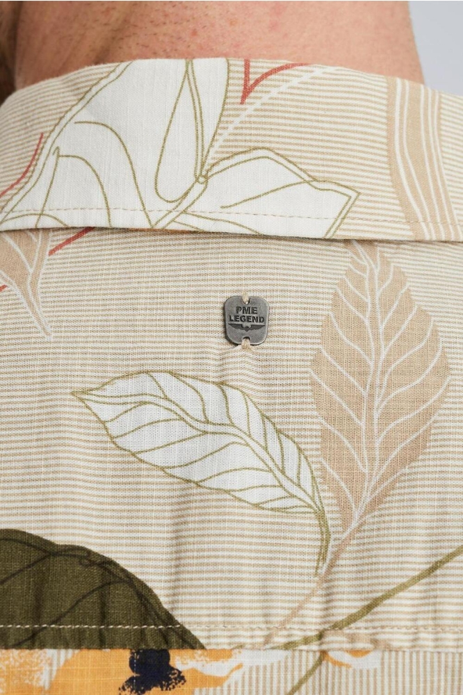 PME legend beige heren overhemd | Close up