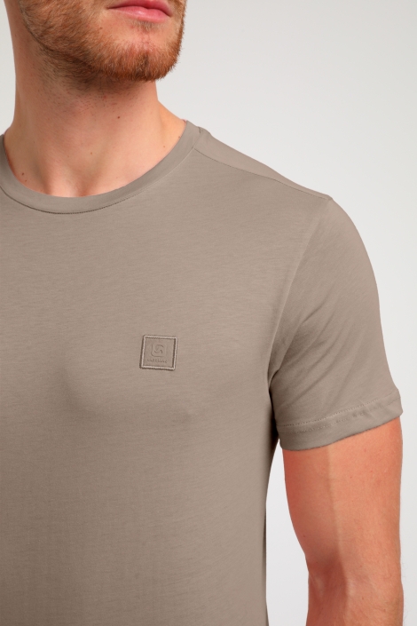 Gabbiano taupe heren t-shirt | Close up