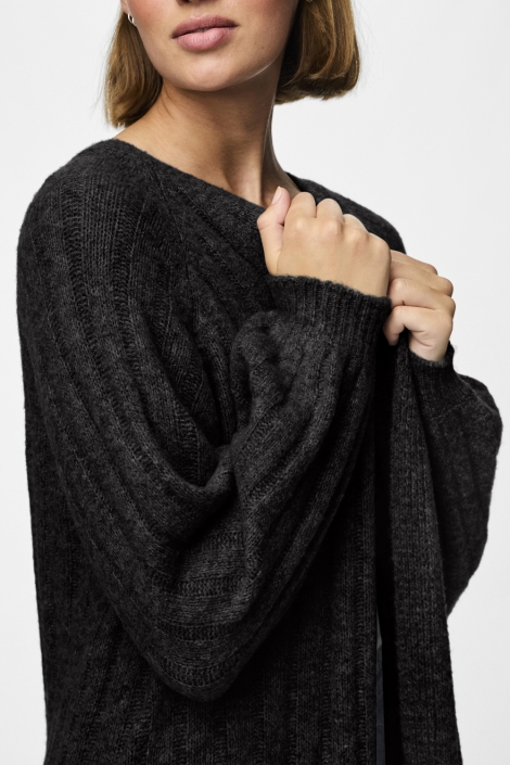 Pieces zwarte dames vest | Close up