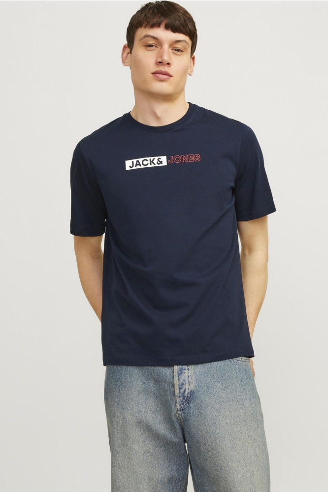 Jack & Jones blauwe heren t-shirt | Model vooraanzicht