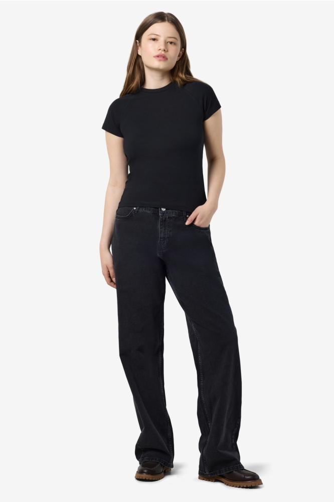 Noisy may zwarte dames t-shirt | Model