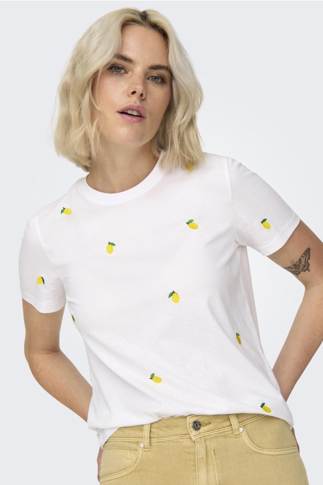 Only witte dames t-shirt | Close up
