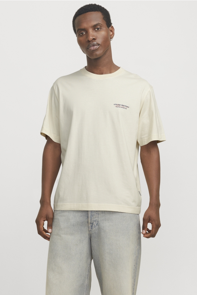 Jack & Jones beige heren t-shirt | Model vooraanzicht