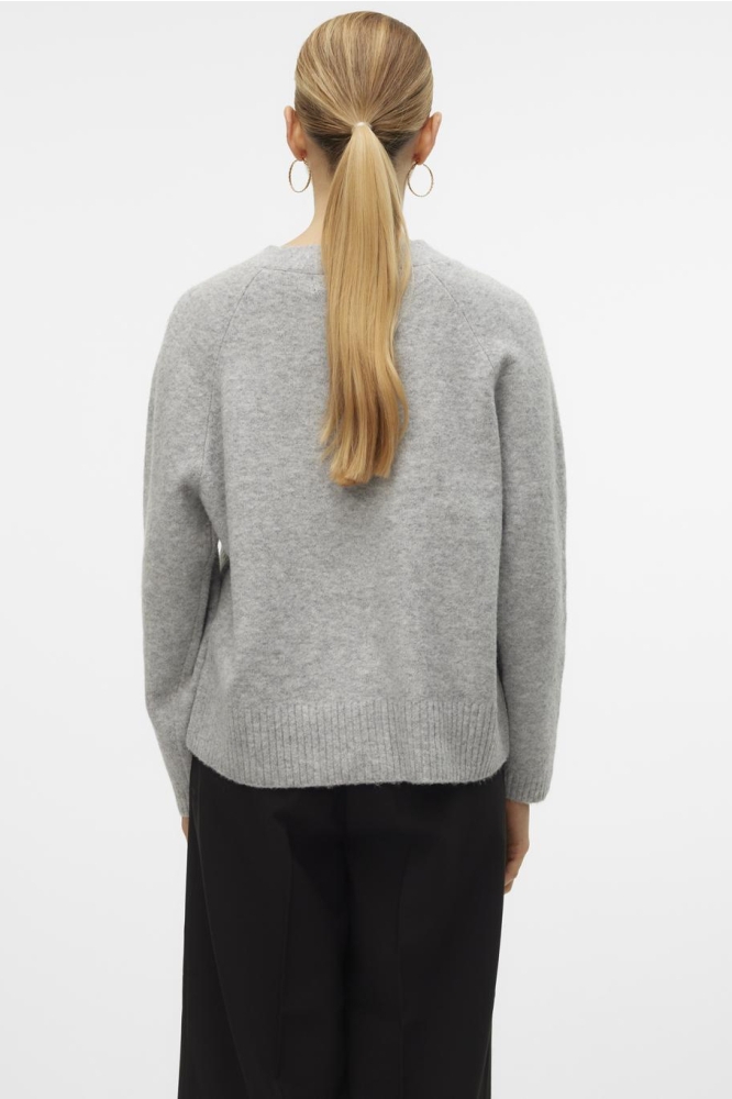 Vero Moda grijze dames vest | Model achteraanzicht