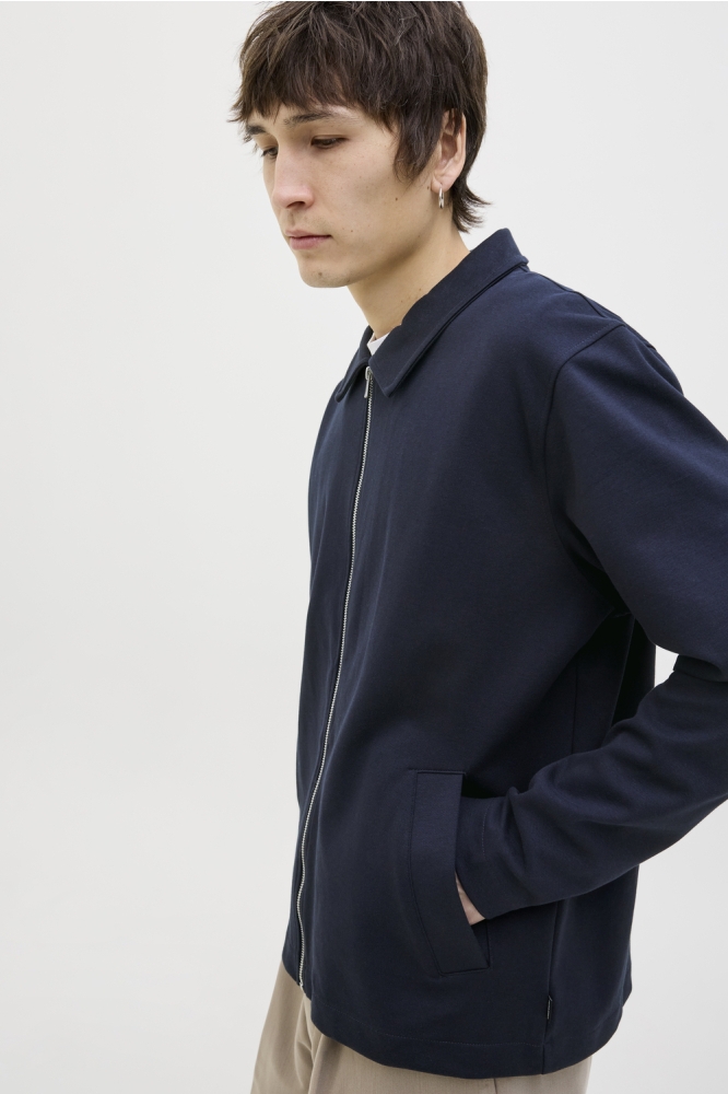 Jack & Jones blauwe heren vest | Model zijaanzicht