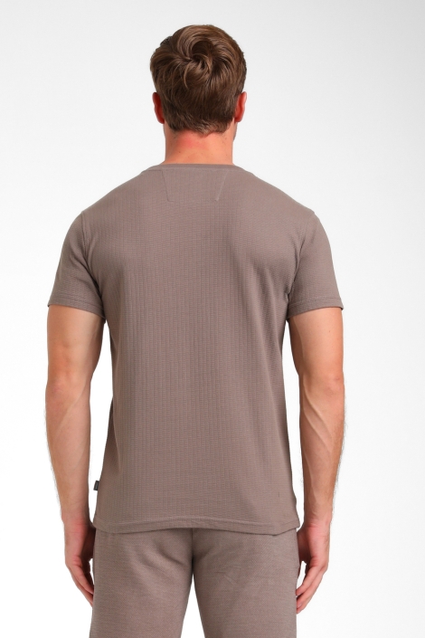 Gabbiano taupe heren t-shirt | Model achteraanzicht