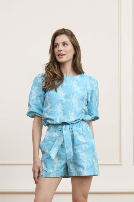 Lofty Manner blauwe dames t-shirt | Model vooraanzicht