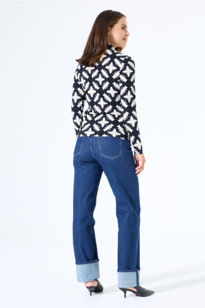 Garcia zwarte dames t-shirt | Model achteraanzicht