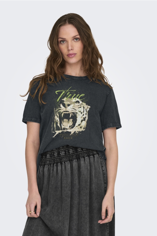 Jacqueline de Yong zwarte dames t-shirt | Model vooraanzicht