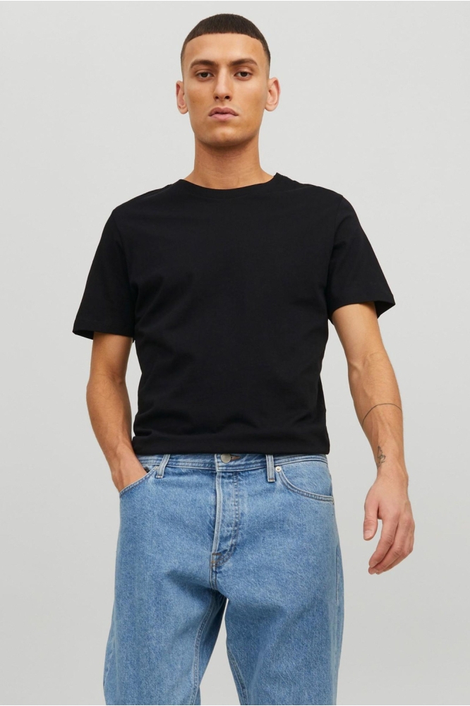 Jack & Jones zwarte heren t-shirt | Model vooraanzicht