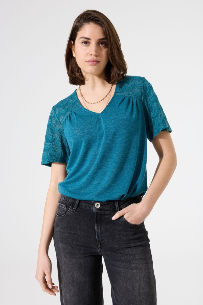 Garcia blauwe dames t-shirt | Model vooraanzicht