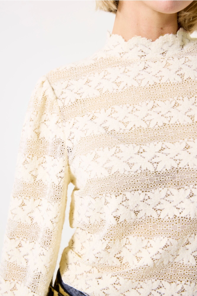 Garcia beige dames t-shirt | Close up