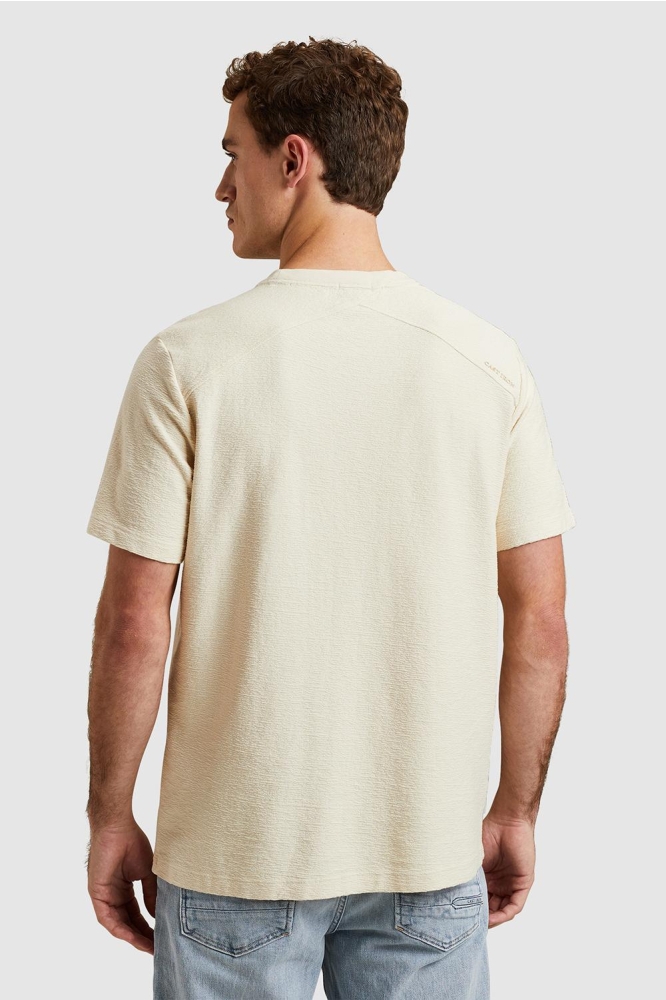 Cast Iron ecru heren t-shirt | Model achteraanzicht