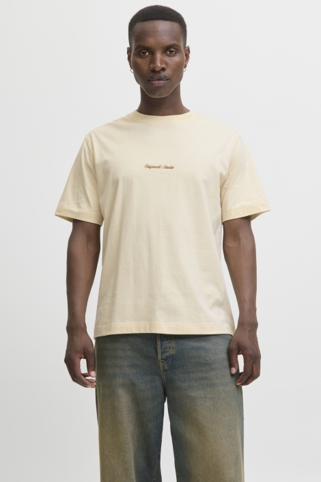 Jack & Jones beige heren t-shirt | Model vooraanzicht
