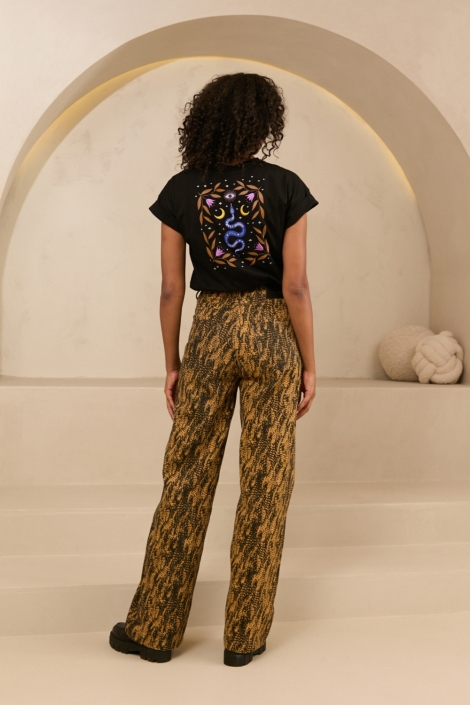 Lofty Manner zwarte dames t-shirt | Model